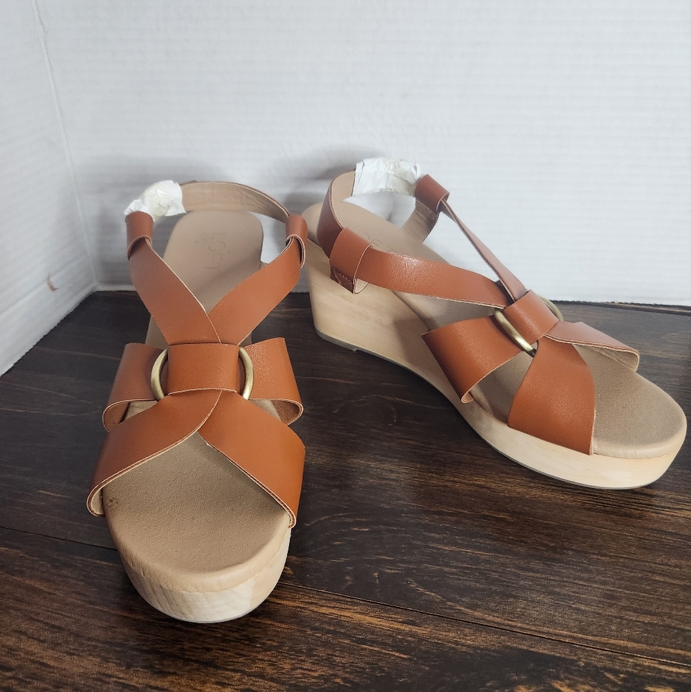 Ann Taylor LOFT platform wedges buckle sandals 9.5M NEW - Picture 1 of 12